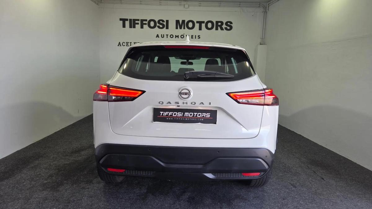nissan-qashqai-2022-gasolina-1332cc