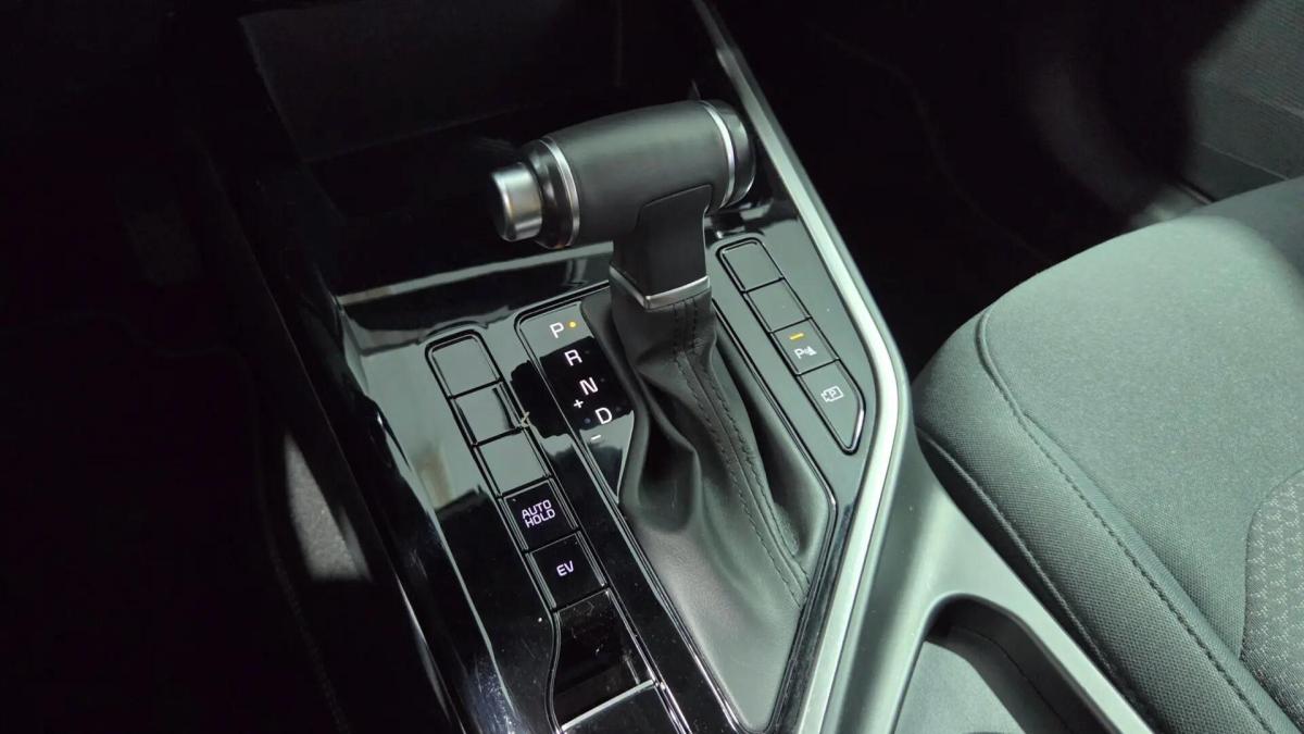kia-niro-2024-hibrido-a-gasolina-1580cc