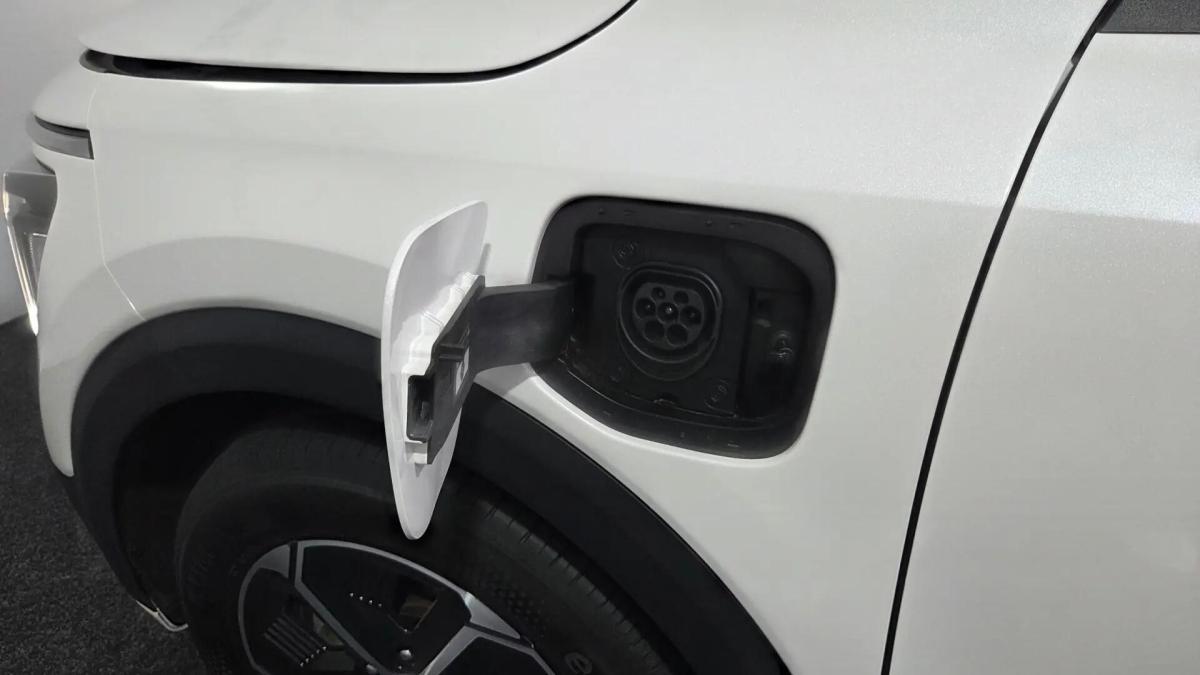 kia-niro-2024-hibrido-a-gasolina-1580cc