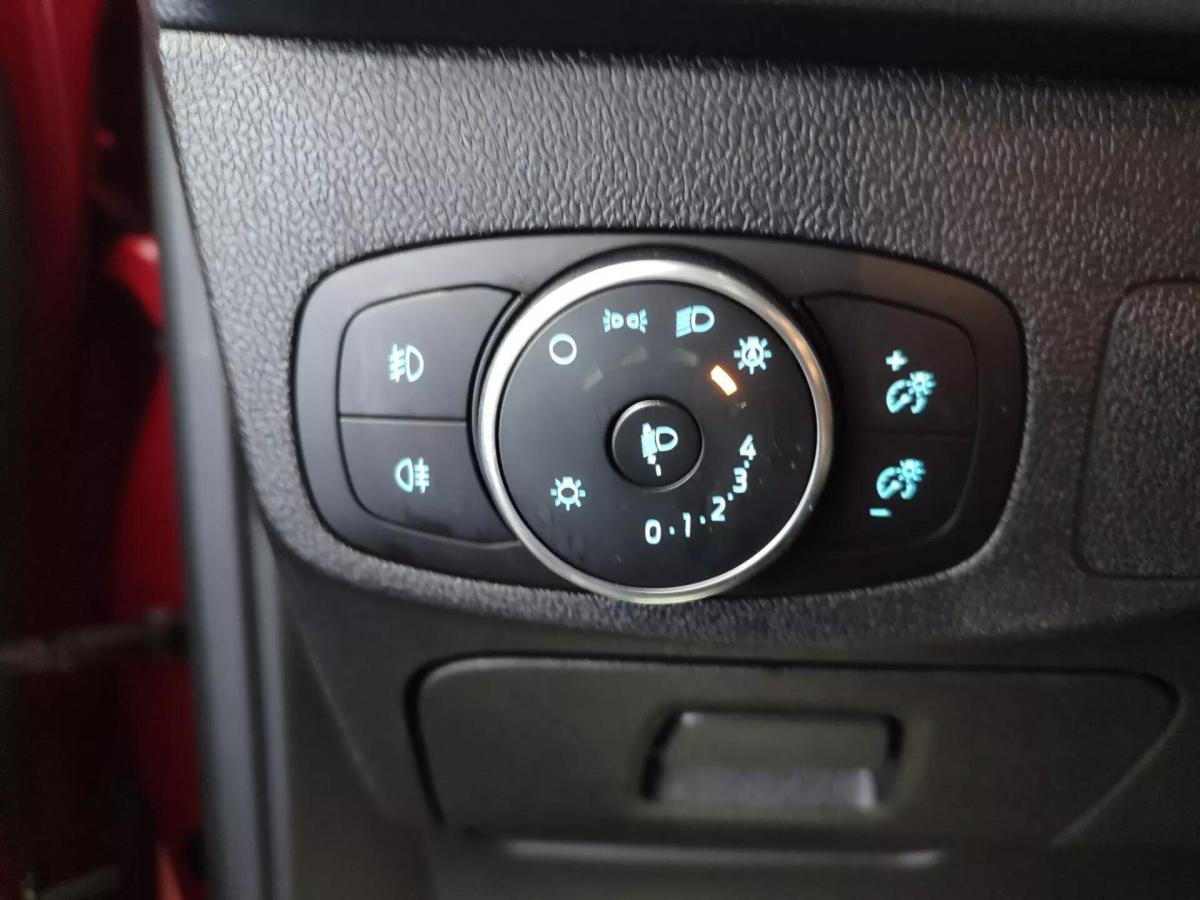 ford-focus-2019-gasolina-998cc