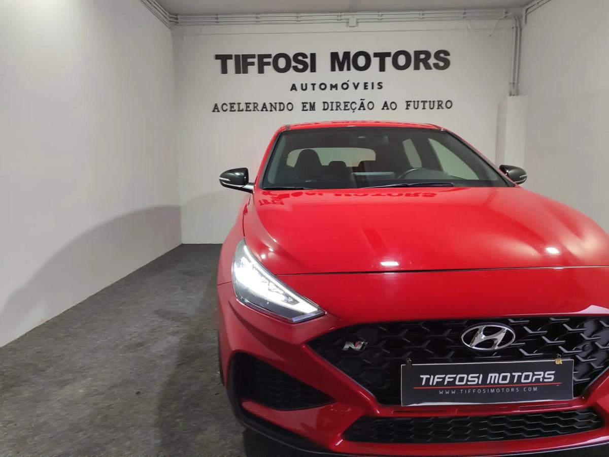 hyundai-i30-sw-2022-gasolina-1998cc