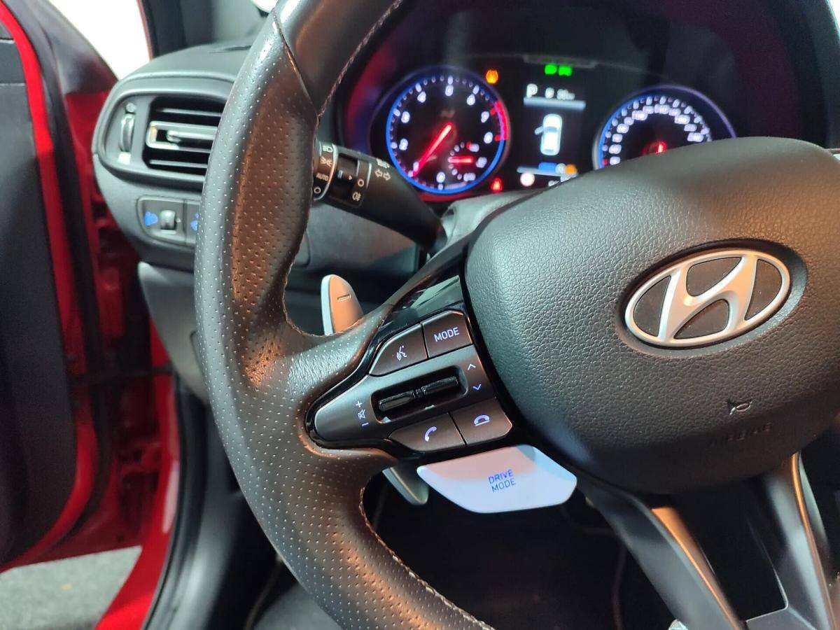 hyundai-i30-sw-2022-gasolina-1998cc
