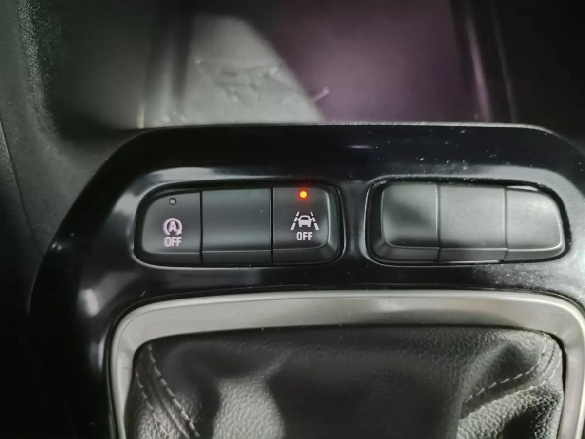 opel-corsa-2023-diesel-1499cc