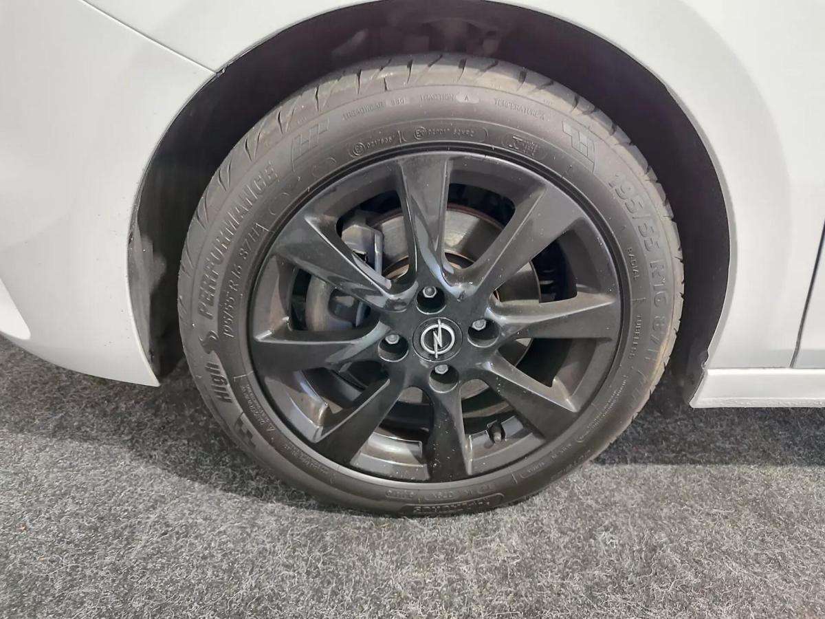 opel-corsa-2023-diesel-1499cc