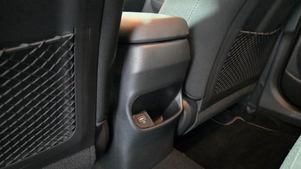 hyundai-kauai-2023-gasolina-998cc