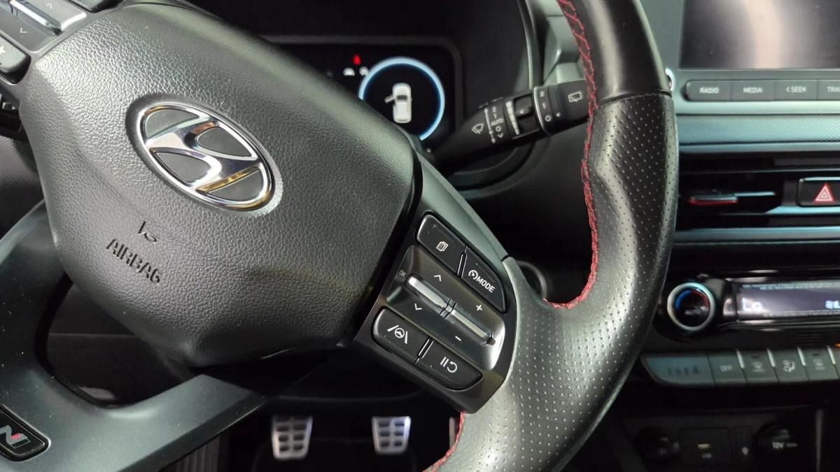 hyundai-kauai-2023-gasolina-998cc