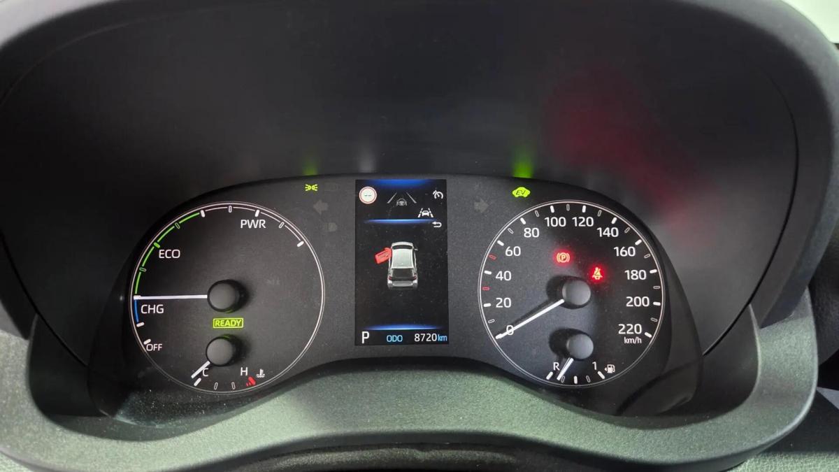 toyota-yaris-2025-hibrido-a-gasolina-1490cc
