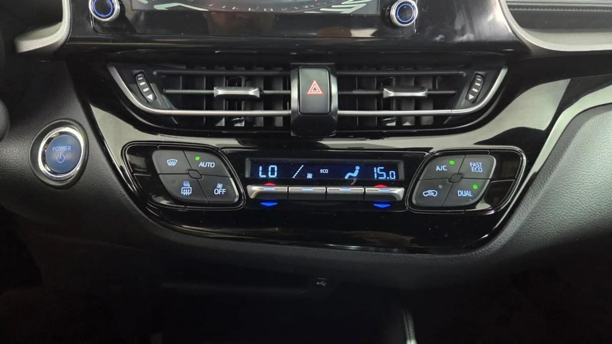 toyota-c-hr-2022-hibrido-a-gasolina-1798cc