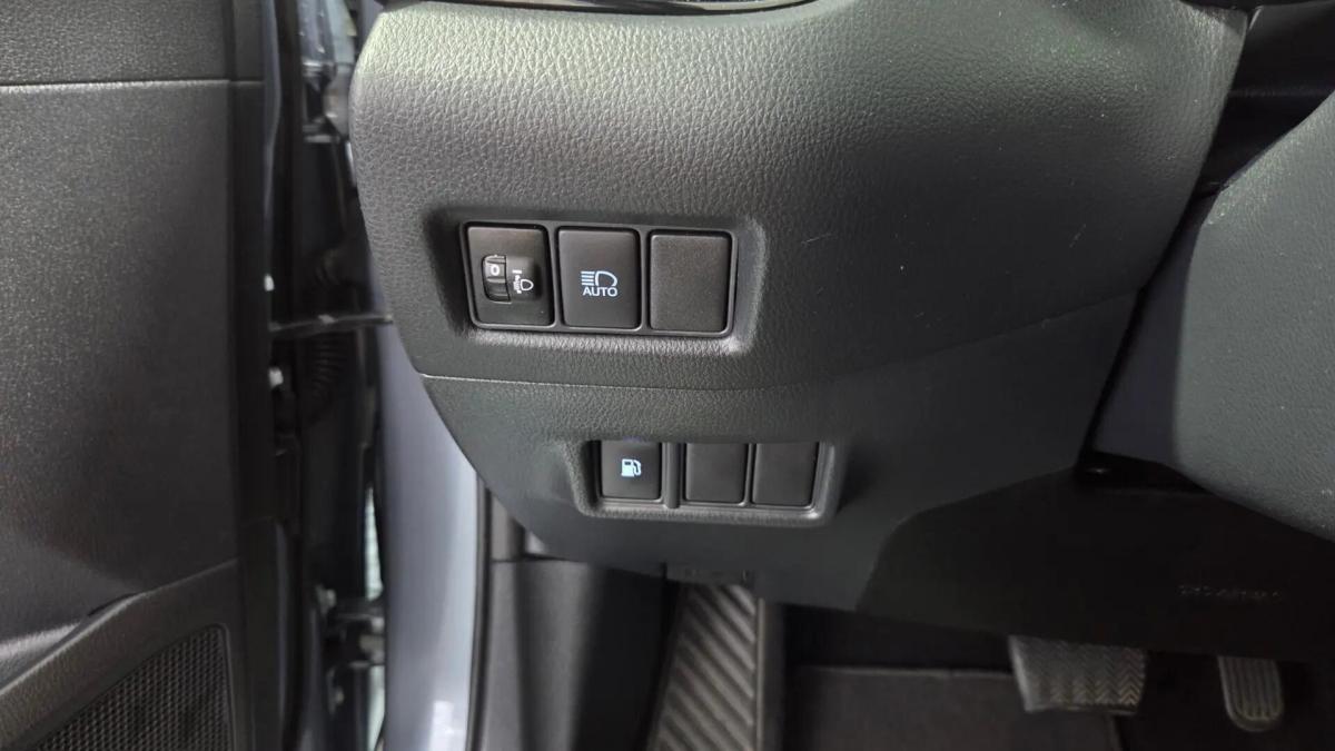 toyota-c-hr-2022-hibrido-a-gasolina-1798cc