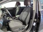 volkswagen-passat-variant-2011-diesel-1598cc