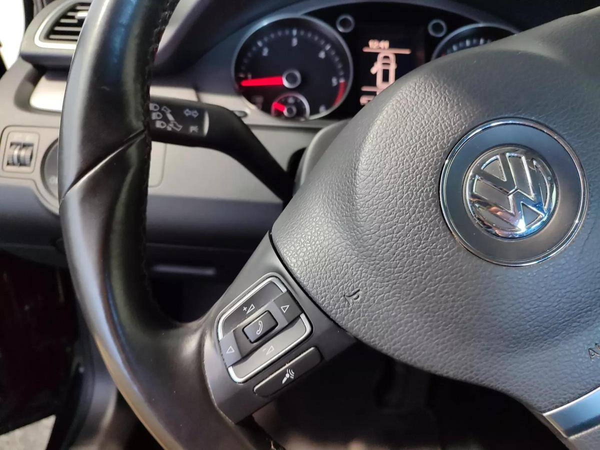 volkswagen-passat-variant-2011-diesel-1598cc