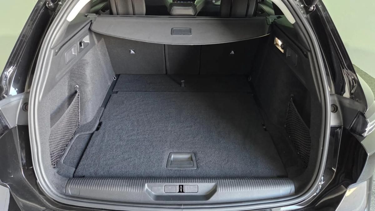 peugeot-308-sw-2024-diesel-1499cc