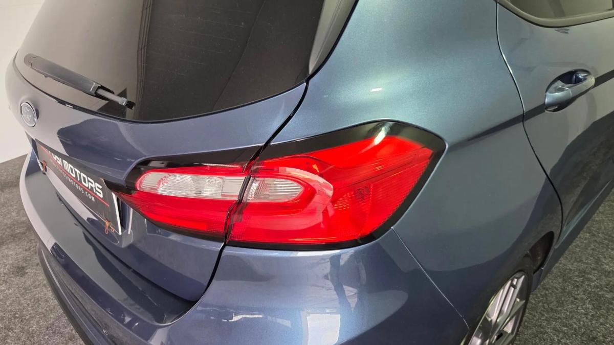 ford-fiesta-2023-gasolina-998cc