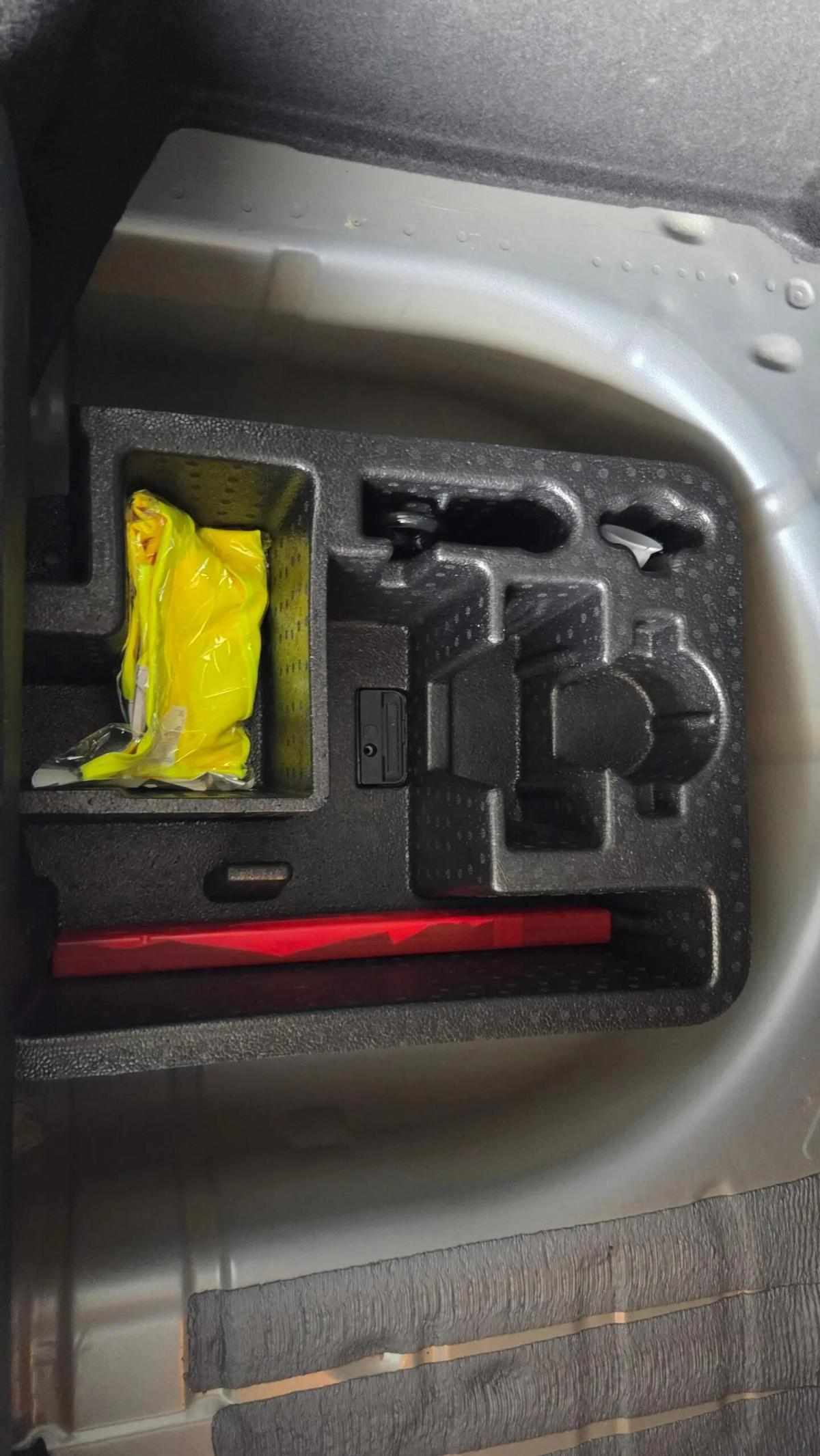 ford-fiesta-2023-gasolina-998cc