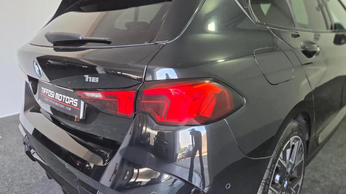 bmw-serie-1-2025-gasolina-1499cc