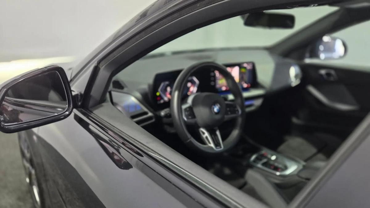bmw-serie-1-2025-gasolina-1499cc