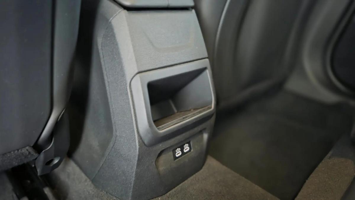 bmw-serie-1-2025-gasolina-1499cc