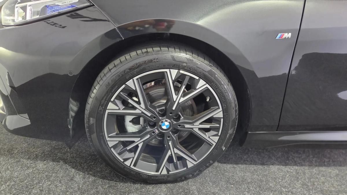 bmw-serie-1-2025-gasolina-1499cc