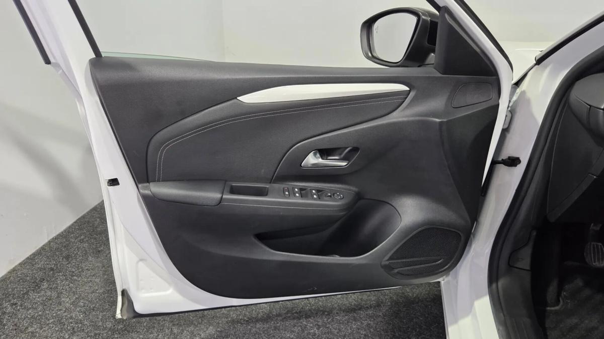 opel-corsa-2025-gasolina-1199cc