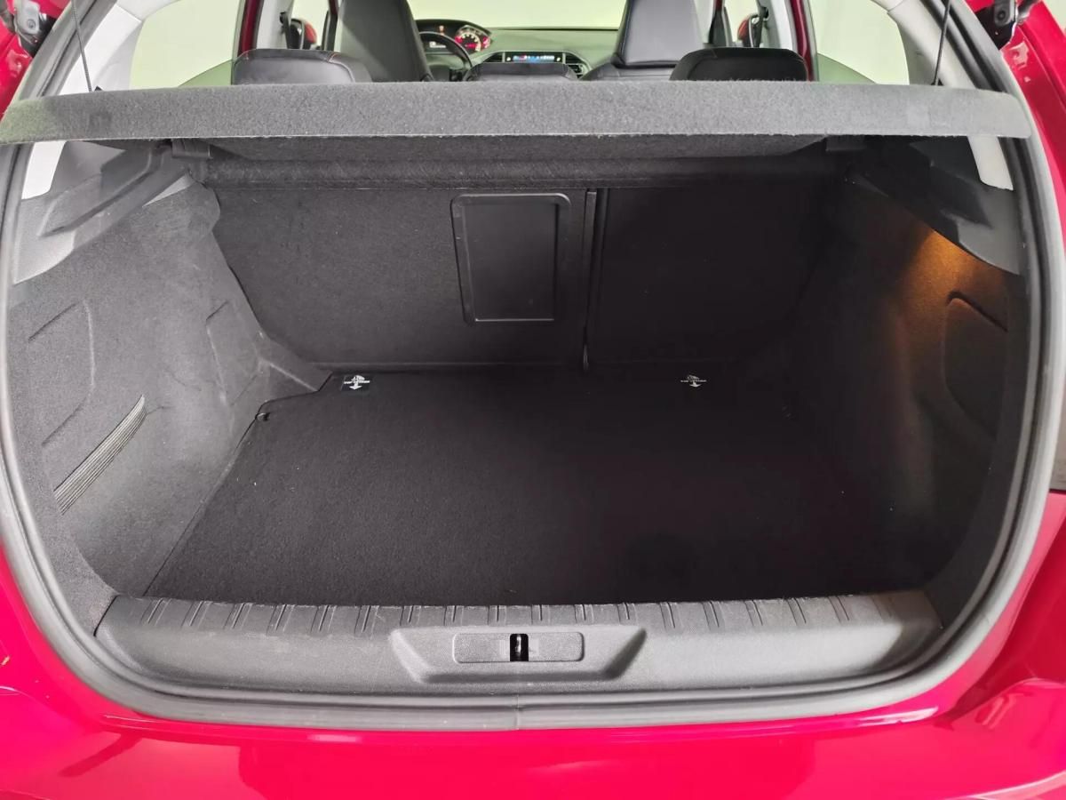 peugeot-308-2019-gasolina-1199cc