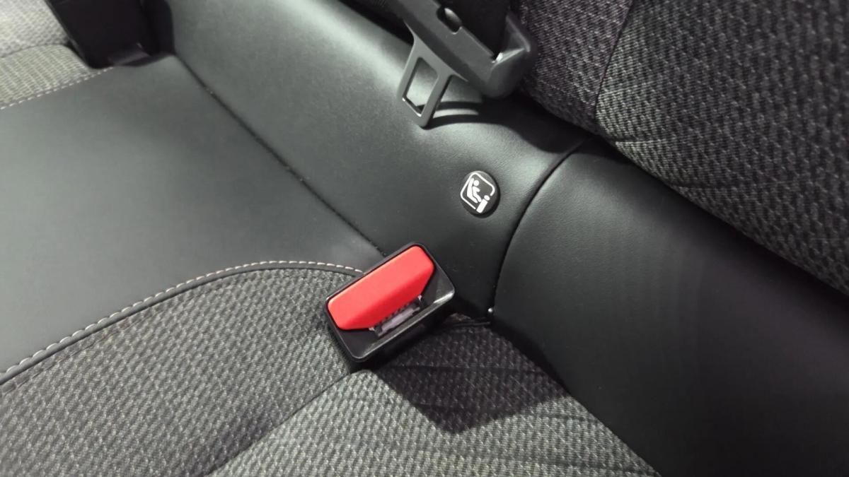 peugeot-2008-2024-gasolina-1199cc