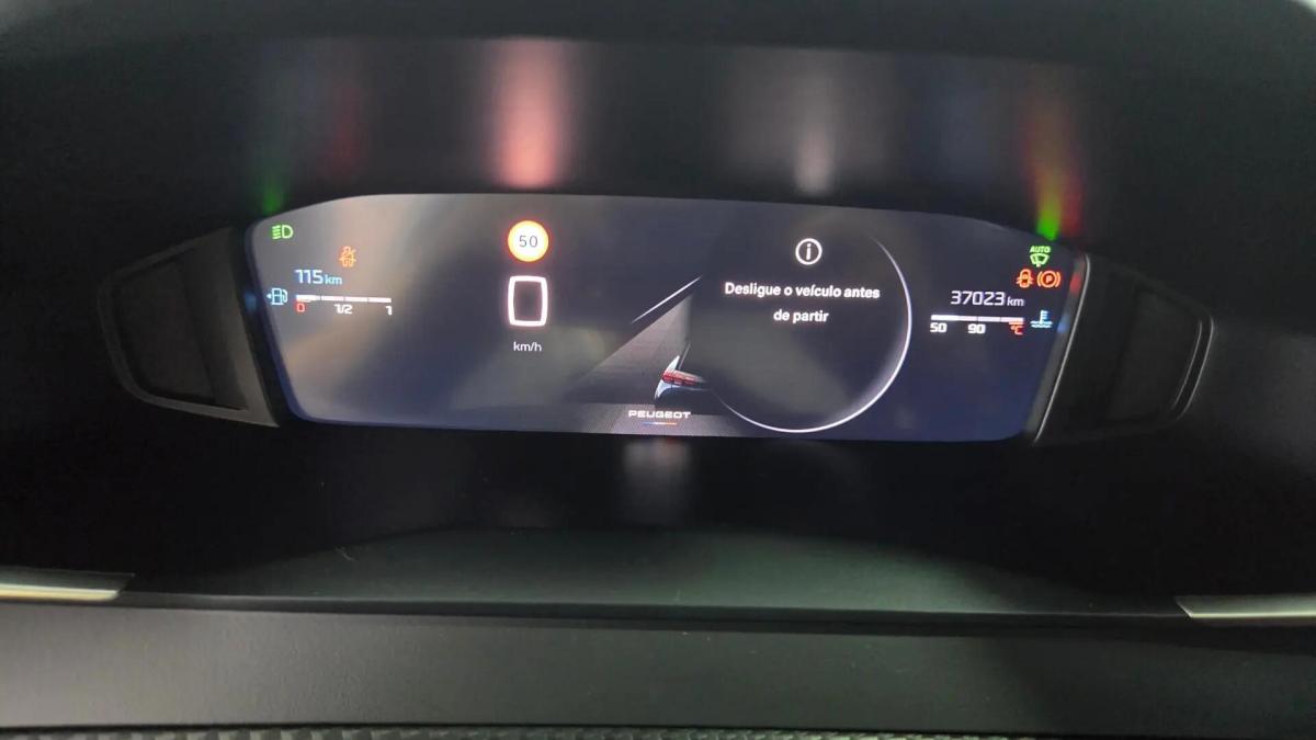 peugeot-2008-2024-gasolina-1199cc