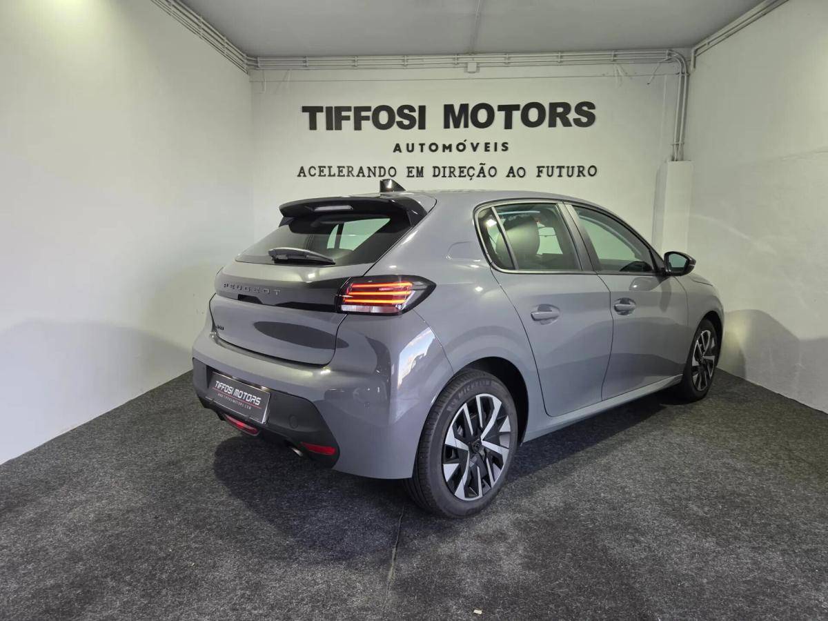 peugeot-208-2024-gasolina-1199cc