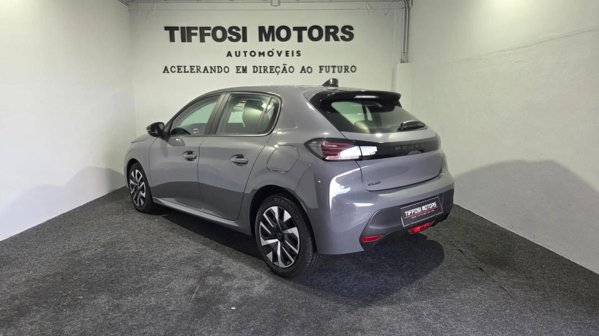 peugeot-208-2024-gasolina-1199cc