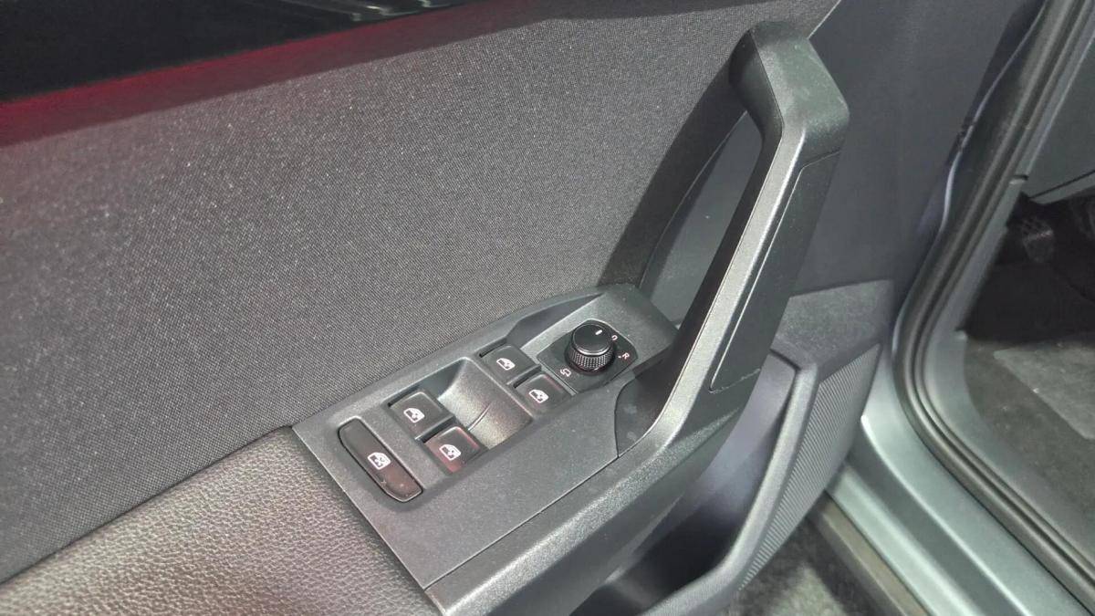 seat-arona-2018-gasolina-999cc
