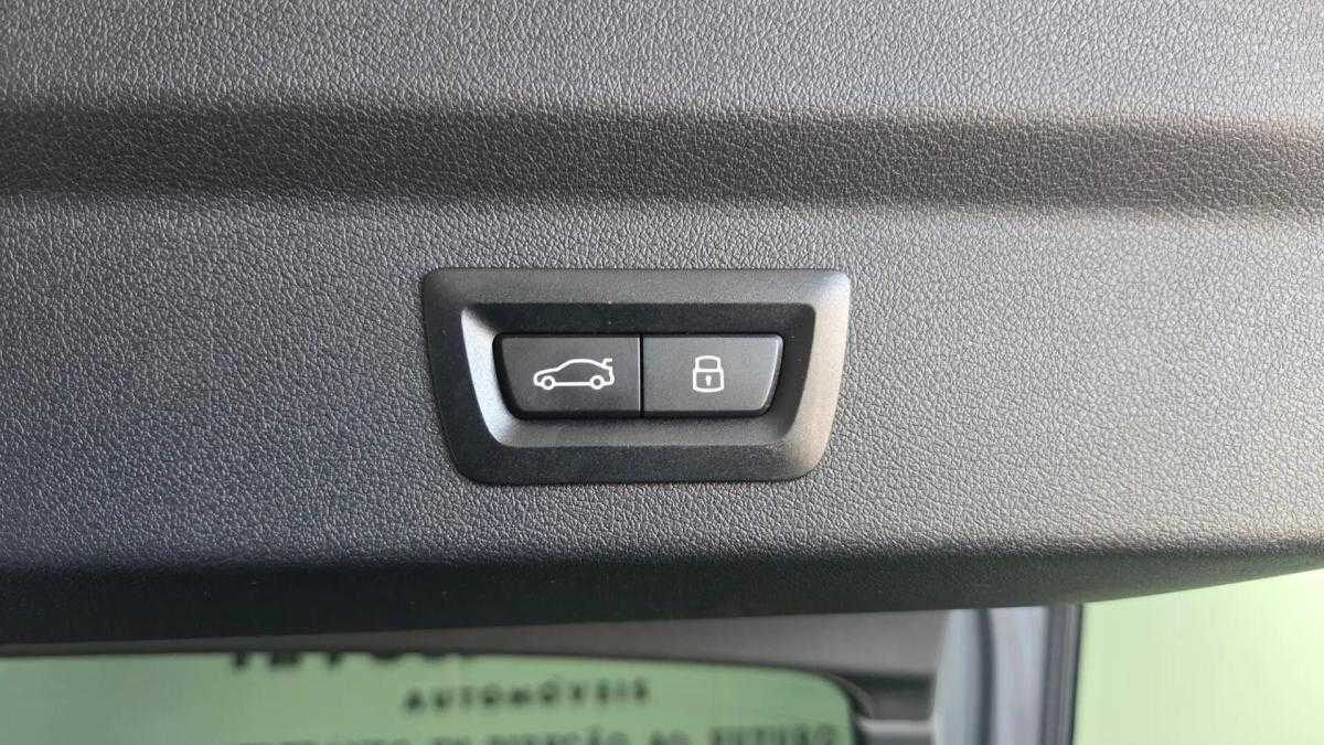 bmw-x2-xdrive18d-2025-diesel-1995cc