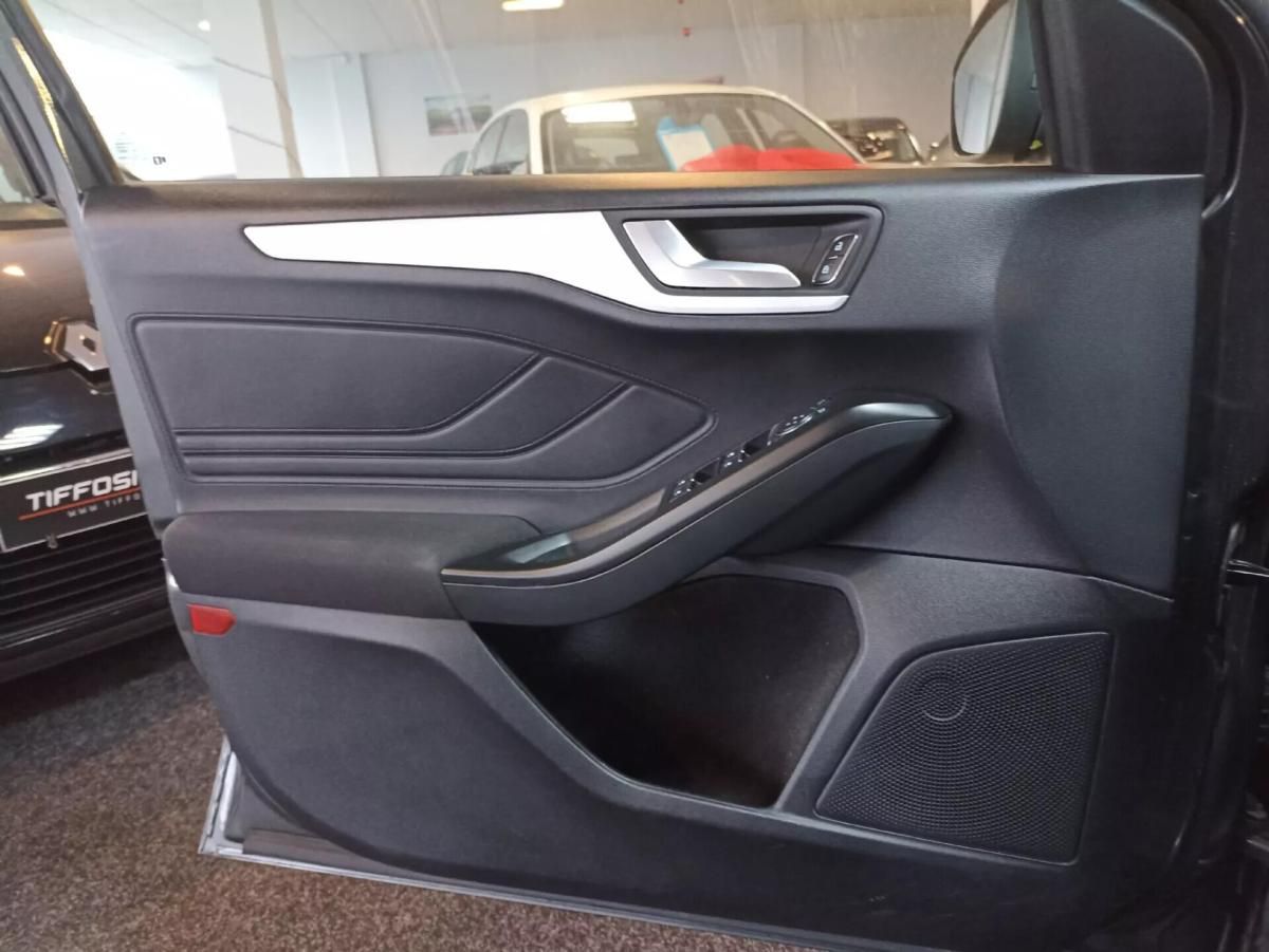 ford-focus-sw-2019-diesel-1499cc