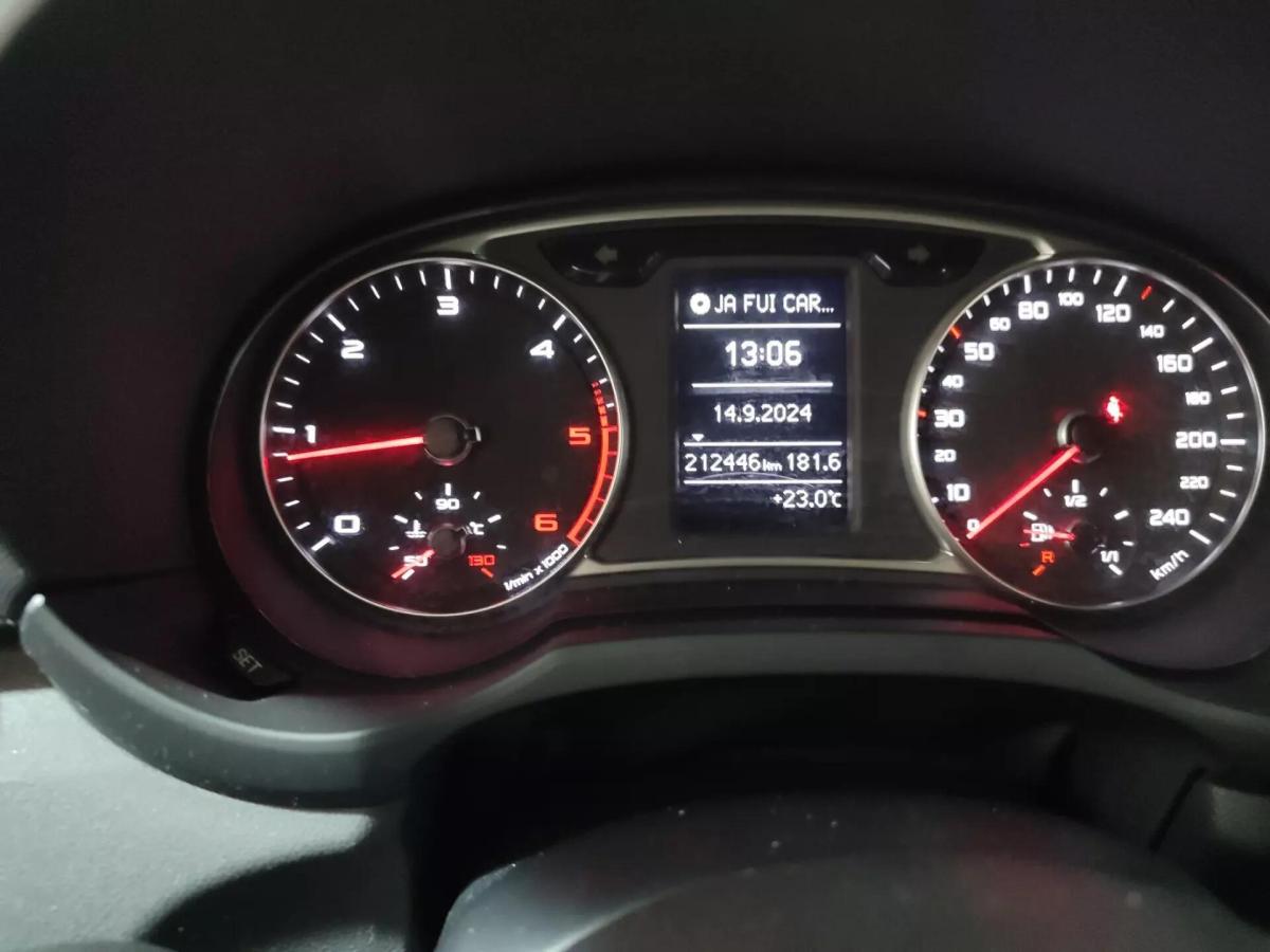 audi-a1-sportback-2015-diesel-1598cc