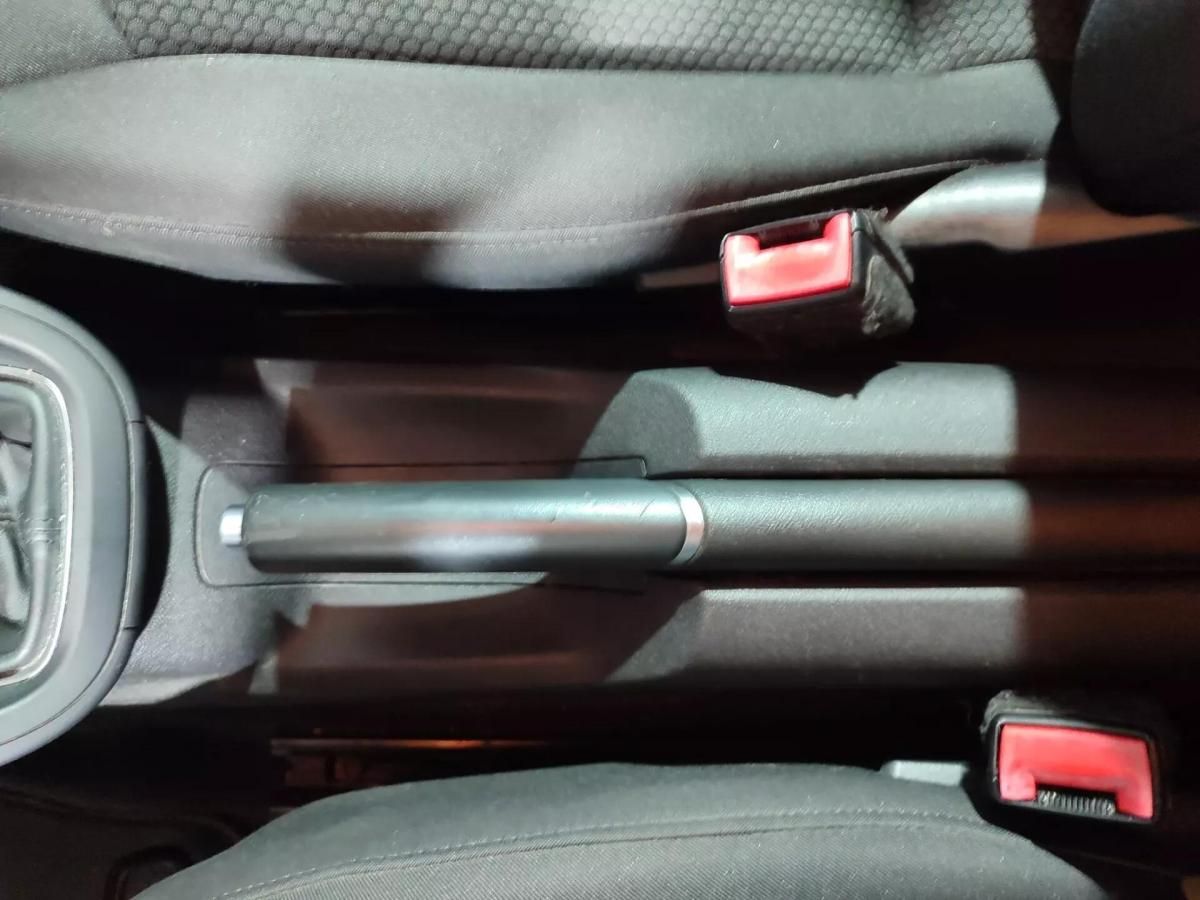 audi-a1-sportback-2015-diesel-1598cc
