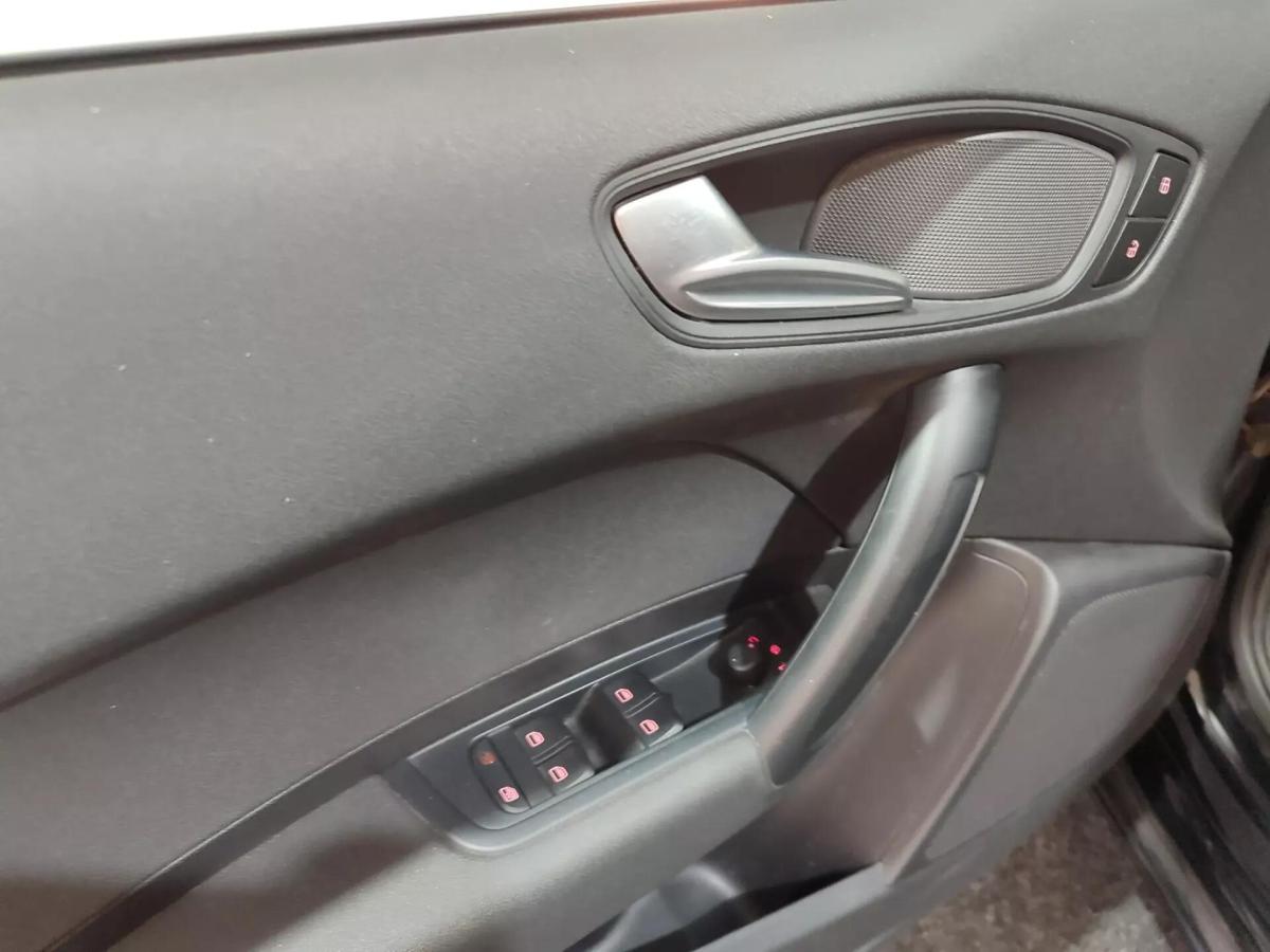 audi-a1-sportback-2015-diesel-1598cc