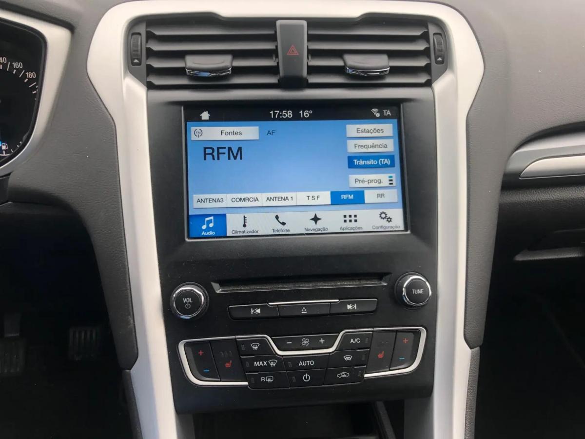 ford-mondeo-2018-diesel-1499cc