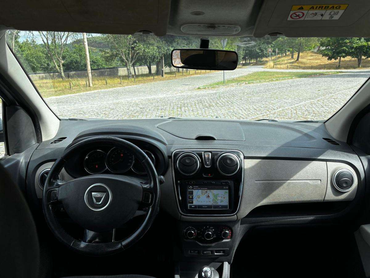 dacia-lodgy-2015-diesel-1461cc