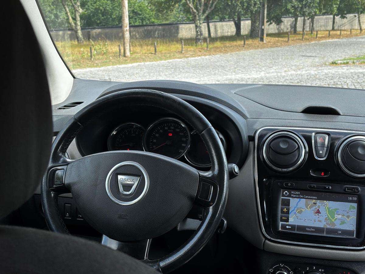 dacia-lodgy-2015-diesel-1461cc