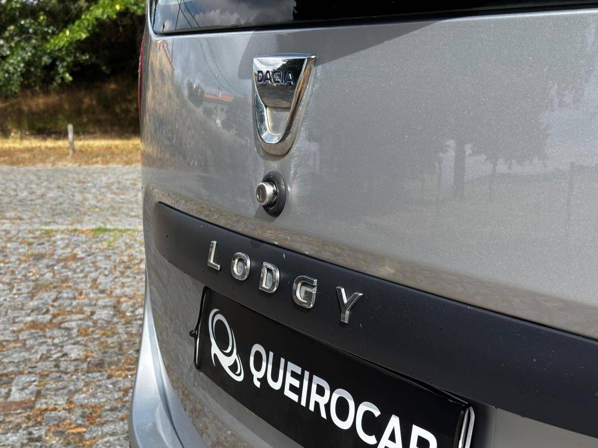 dacia-lodgy-2015-diesel-1461cc