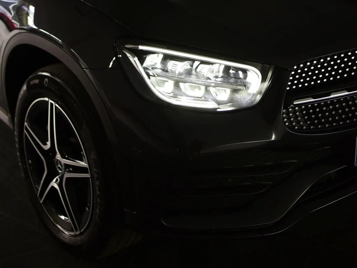 mercedes-benz-glc-2022-hibrido-a-diesel-1993cc
