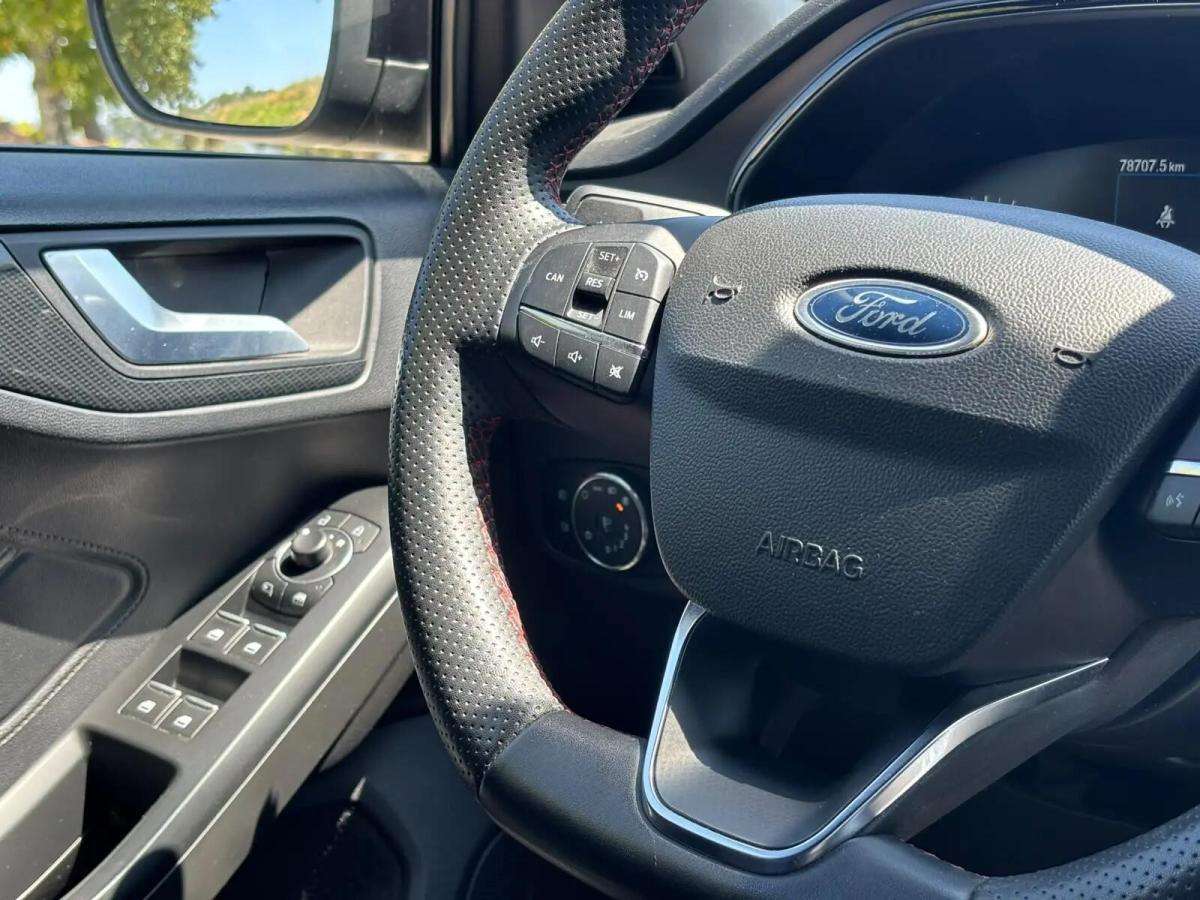 ford-focus-2023-gasolina-998cc