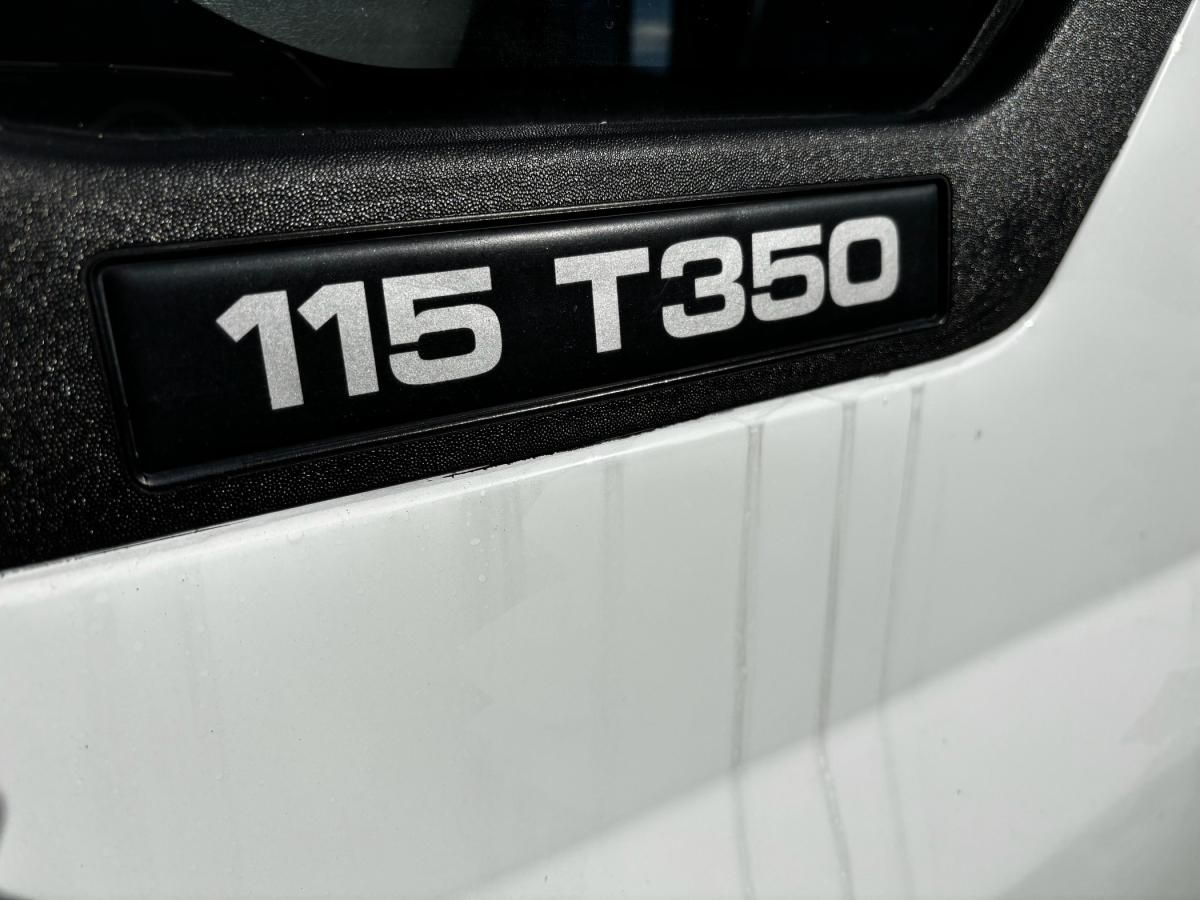 ford-transit-2004-diesel-2402cc