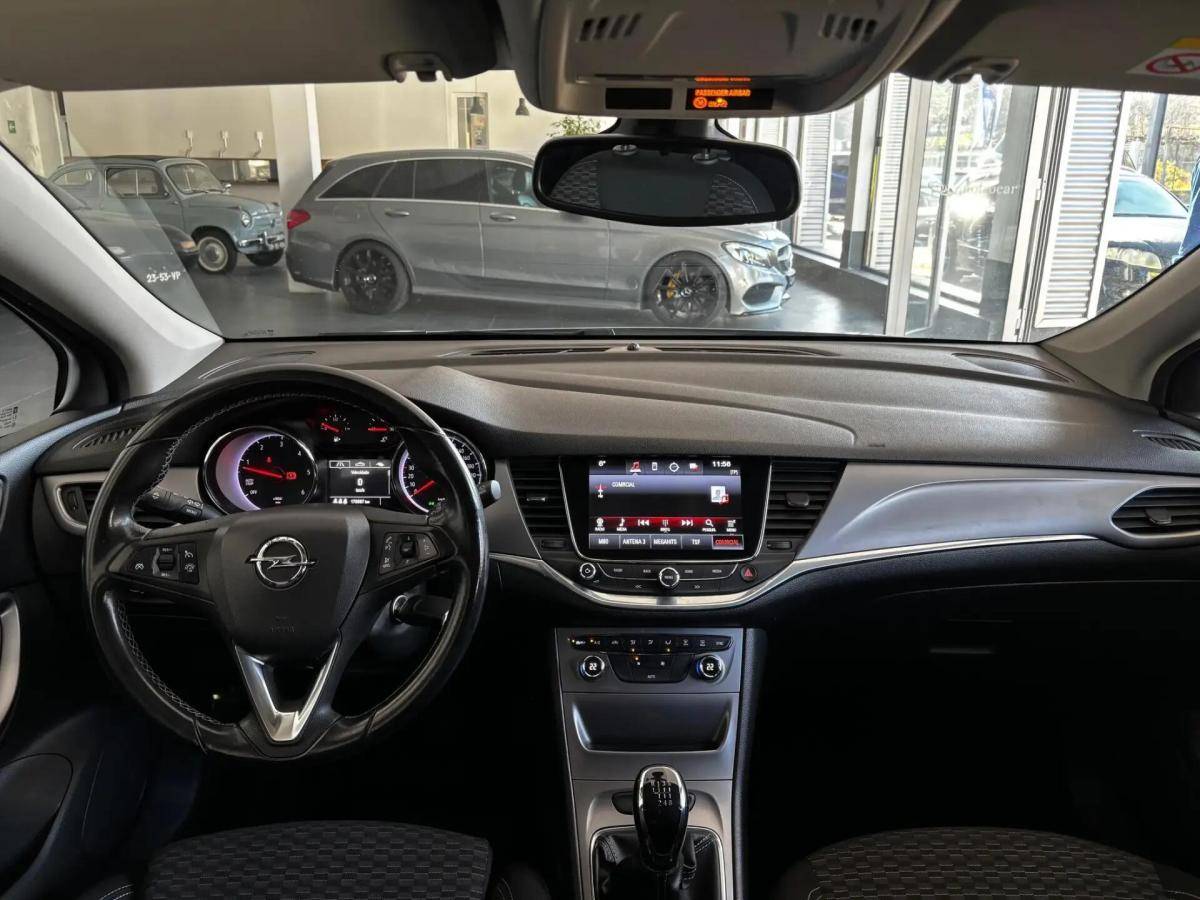 opel-astra-sport-tourer-2016-diesel-1598cc