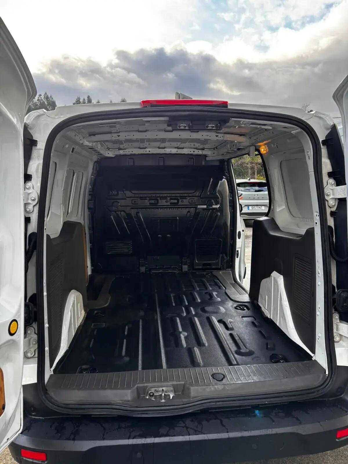 ford-transit-connect-2020-diesel-1499cc