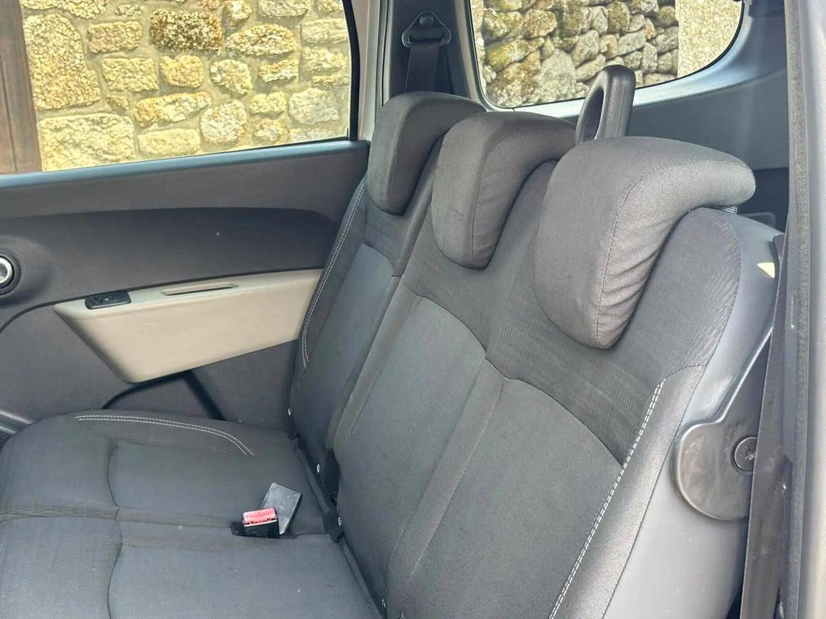 dacia-lodgy-2015-diesel-1461cc