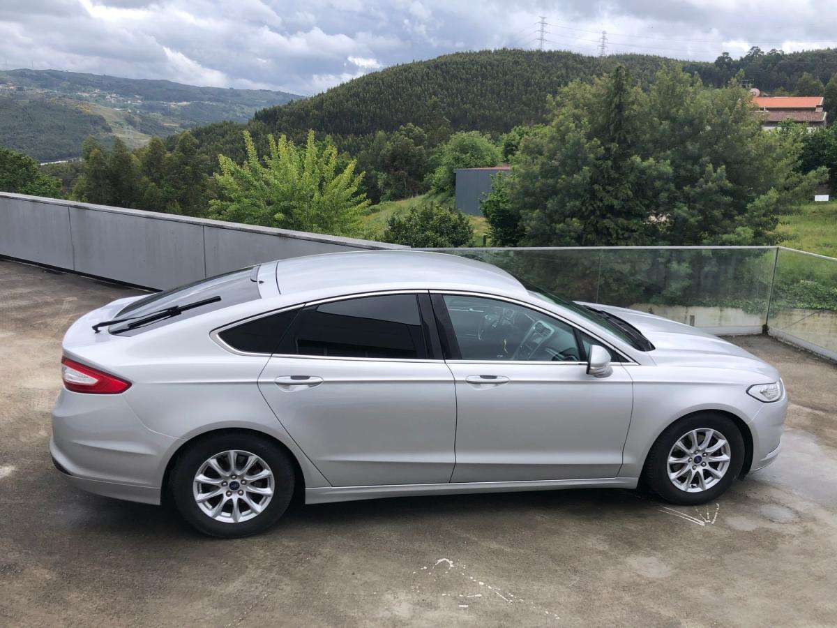 ford-mondeo-2018-diesel-1499cc