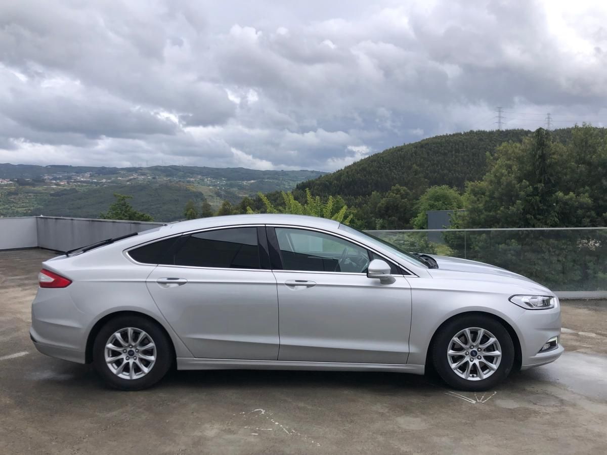 ford-mondeo-2018-diesel-1499cc