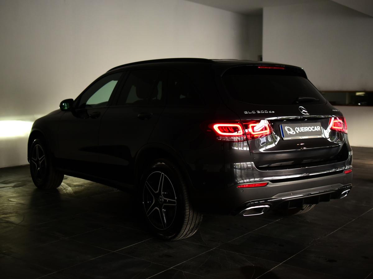 mercedes-benz-glc-2022-hibrido-a-diesel-1993cc