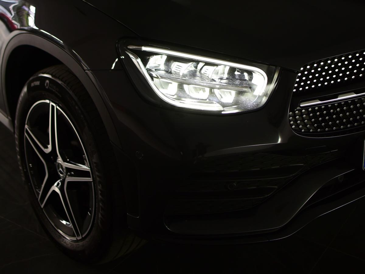 mercedes-benz-glc-2022-hibrido-a-diesel-1993cc
