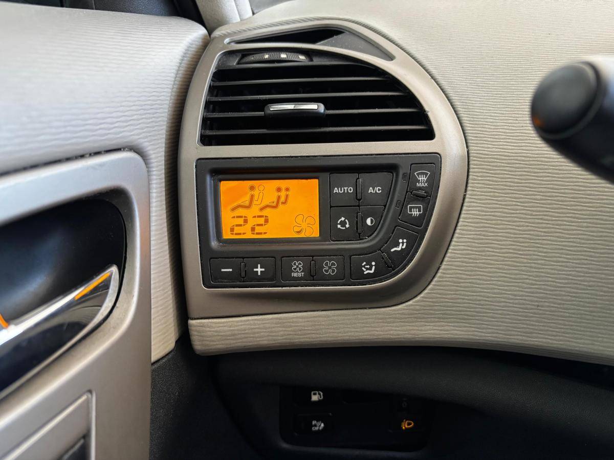 citroen-c4-picasso-2008-diesel-1560cc