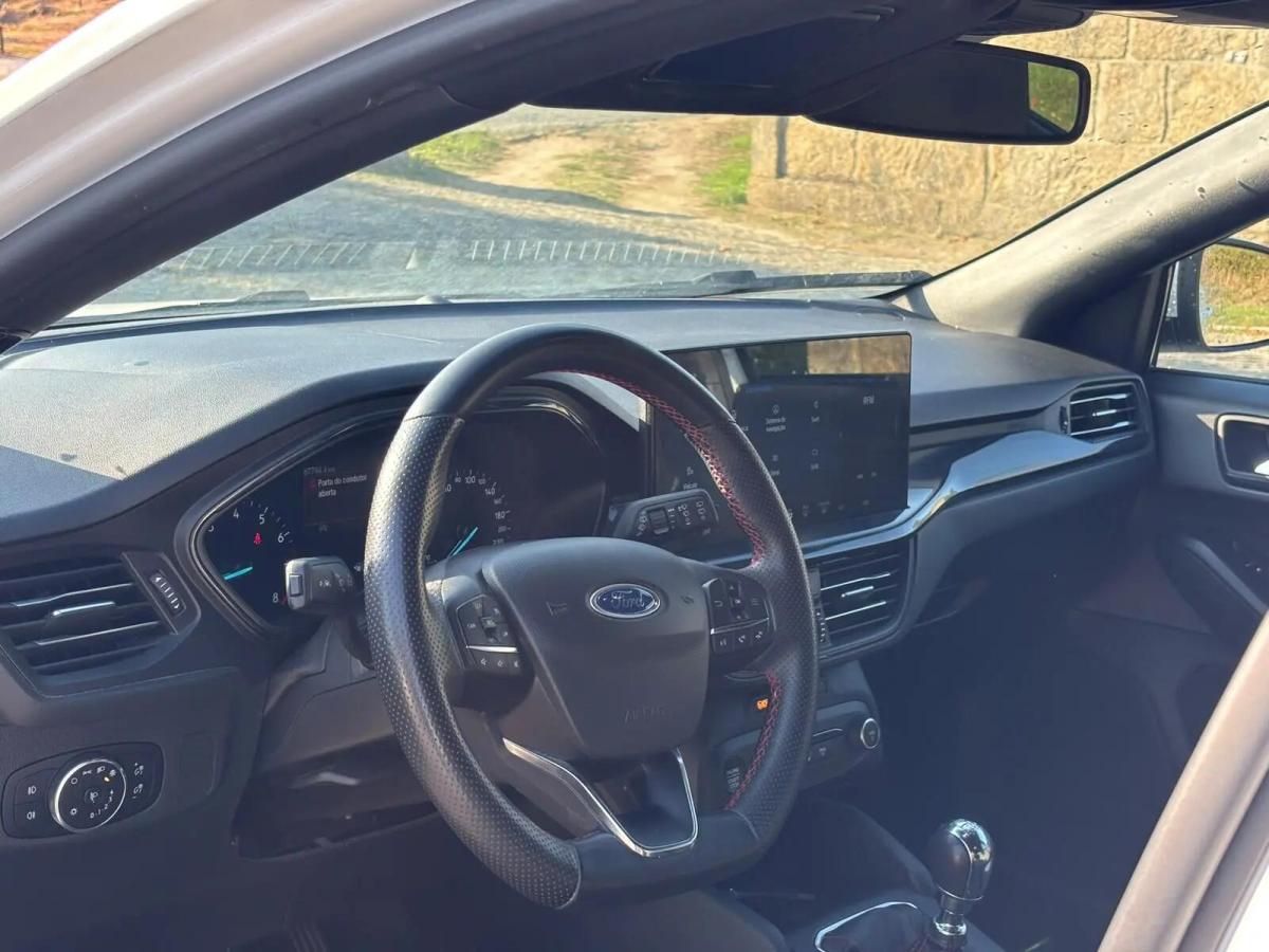 ford-focus-sw-2023-gasolina-998cc
